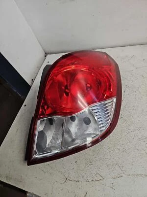 08-10 SATURN VUE CHEVY CAPTIVA SPORT Right Tail Light Assembly Passenger Side Rh - Image 1 of 4
