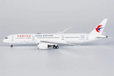 NGmodel China Eastern Airlines 787-9 Dreamliner B-226Q 1/400 55137 - Image 1 of 4