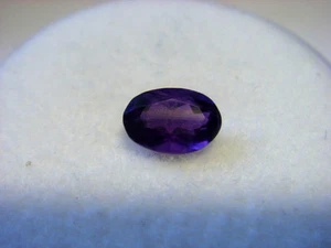 Piedra preciosa amatista corte ovalado 6 mm x 4 mm 0,42 quilates gema natural de África - Imagen 1 de 3