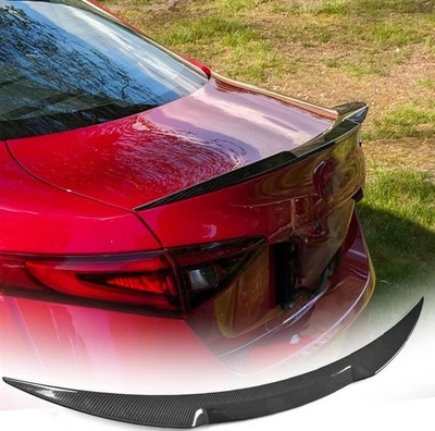 Спойлер крыло багажника задний из настоящего углеродного волокна для Alfa Romeo Giulia 2015-2023 годов выпуска - Изображение 1 из 4