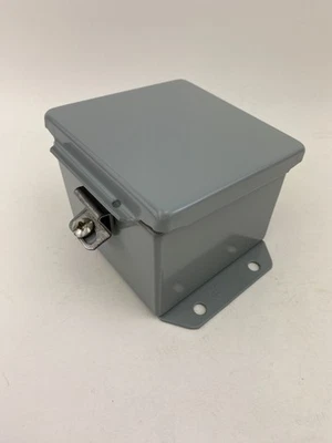 Hammond HJ443HLP 4x4x3 NEMA 4/12 JIC 外壳 — 第 1/4 张图片