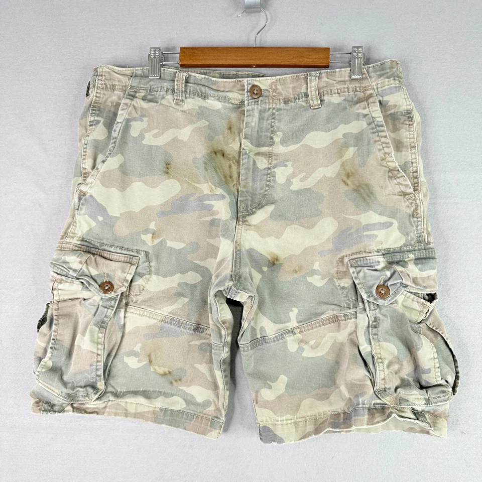American Eagle Camo Cargo Shorts Mens38 Green Camouflage Distressed Y2K Skate - Image 1 of 4