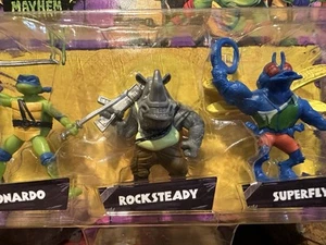 Teenage Mutant Ninja Turtles MUTANT MAYHEM 3 Mini Figures Rocksteady Superfly - Picture 1 of 7