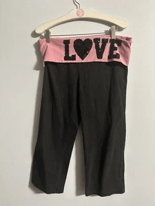 VS PINK VINTAGE Y2K FOLD OVER FLARE CAPRI YOGA LEGGINGS M BLING HEART HTF RARE - Picture 1 of 5