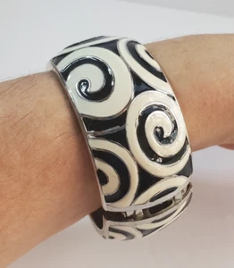 Enameled Bangle Bracelet Black & White Swirls Retro Style Metal Wide Hinged 2"D - Picture 1 of 4