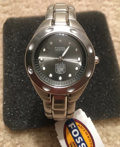 2003 Toyota Gator Bowl Notre Dame Team-Issued Women's Fossil Watch Cover