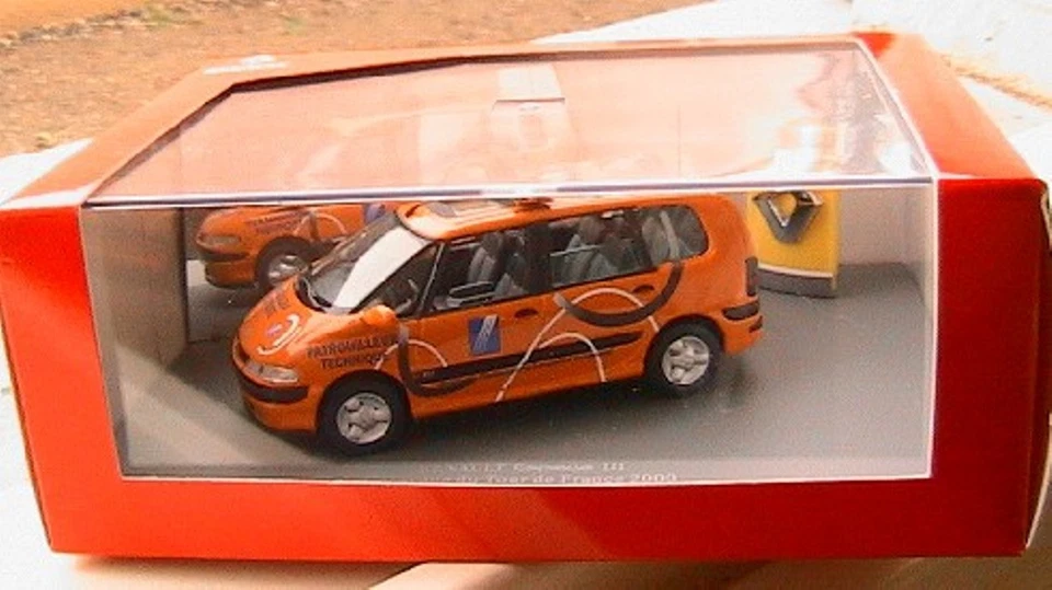 RARE RENAULT ESPACE 3 III PATROUILLEUR DDE CARAVANE TOUR DE FRANCE 1/43 2000 - Photo 1/1