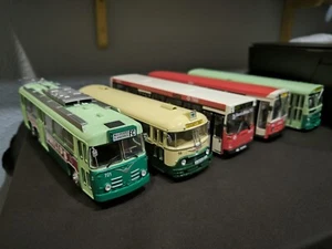 Pack autobuses de TMB Barcelona escala 1/43 Nuevos, en su blister. - Imagen 1 de 7