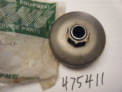 NEW PIONEER SPROCKET WITH BEARING          PART NUMBER 475411 - Image 1 of 2