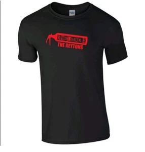 Camiseta The Reytons Rojo Humo Festival Música Cantante Mercancía Fan Regalo Unisex - Imagen 1 de 2