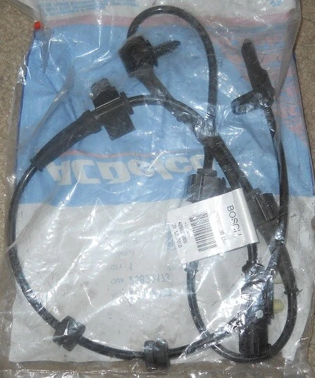 NOS 2009-12 Chevrolet Colorado Front Wheel Speed Sensor - Image 1 of 1