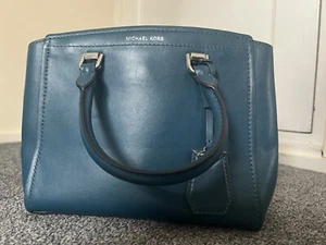 Michael Kors Bag With Brand New Wallet - Picture 1 of 16