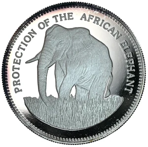 EQUATORIAL GUINEA 7000 Francs 1993 Silver Proof 'Endangered Wildlife - ELEPHANT' - Picture 1 of 2
