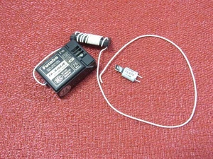 Vintage Futaba FP-R102JE 75 MHz AM 2Ch Receiver For RC10 JRX Blackfoot. #0773 - Picture 1 of 8