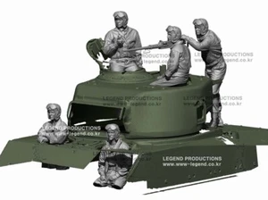 1/35 Legend Production WW2 US Tank Crew Set #LF0145 - Picture 1 of 7