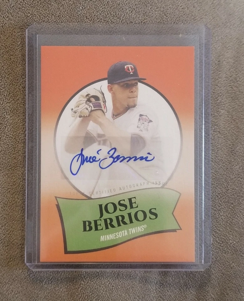 2020 Topps Montgomery Club 582 Test Issue Jose Berrios Auto Minnesota Twins 3-A - Image 1 of 1