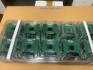 Intel Celeron SL4P9 667MHz/128KB/66 Socket/Socket 370 PC-CPU Processor NEW - Picture 1 of 2