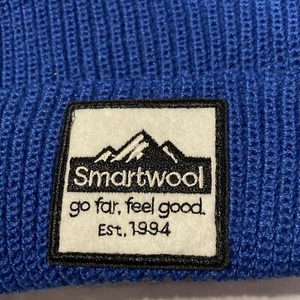 Smartwool Kids Blueberry Hill Beanie Knit Cuffed Winter Hat Merino Wool L/XL - Picture 1 of 6