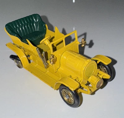 MCM Matchbox Lesney Models Of Yesteryear 1904 Spyker carro fundido amarelo 1956 - Imagem 1 de 4