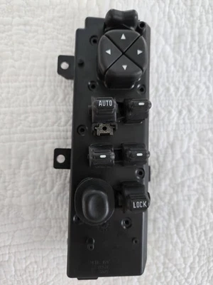 1999-2004 JEEP GRAND CHEROKEE DRIVER MASTER POWER WINDOW MIRROR SWITCH OEM - Image 1 of 4
