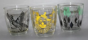 Set 3 bicchieri vintage panna acida disegni anni 60 - Foto 1 di 3