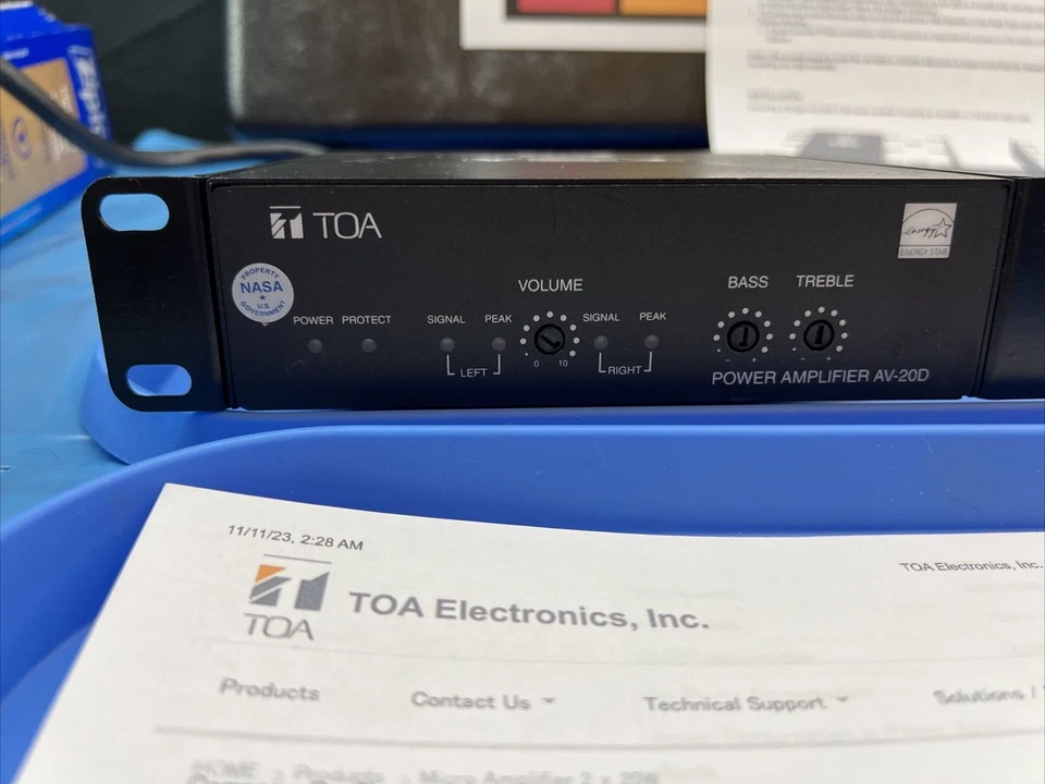 TOA POWER AMPLIFER AV-20D WITH RACK KIT MB-AV20RM USED - Image 1 of 4