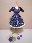 Poupée Barbie neuve faite main violet imprimé fleur robe rétro et accessoires livraison gratuite