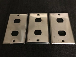 Menge 3 Vintage Chrom Finish 1 Gang 2 Loch Despard Stil Wandteller - Bild 1 von 11