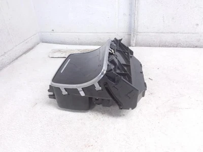 Mercedes Benz C300 2020 consola central doble portavasos cubierta de grano de madera OEM  Foto 1 de 4