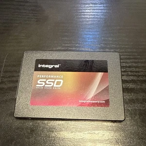 SSD SATA INSSD600GS625P5 Integral Performance 500GB 2,5" - Testato Funzionante - Foto 1 di 2