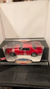 ERTL 1:18 1973 FIREBIRD TRANS AM BLACK INTERIOR BOXED - Picture 1 of 11