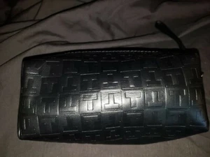 TUPPERWARE seltener Beraterpreis "T" Logo Schmuck Make-up Armband Etui schwarz - Bild 1 von 3