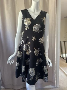 Nuevo Vestido Floral Casa Blanca Mercado Negro Talla 8/M - Imagen 1 de 8