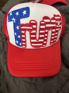 “TRUMP” Trucker Hat - Picture 1 of 1