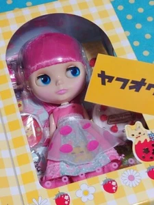 Neo Blythe Doll Ichigo Heaven Takara Tomy New - Picture 1 of 3