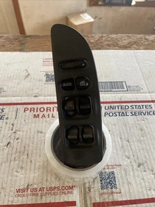 93 94 Nissan Altima Driver Front Master Power Window Switch - Picture 1 of 5