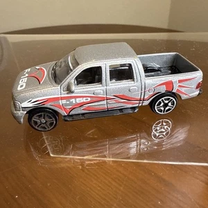 MotorMax Diecast 1/64 Scale  Ford F-150 4-Door Pickup Truck Model#6043 - Picture 1 of 9