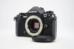 OLYMPUS OM-D E-M5 Mark II body #3869 - Picture 1 of 8