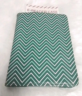 E-Reader Kindle Paperwhite Case Green Striped 6.8" - Image 1 of 4
