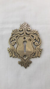 Antique Brass Door Lock Escutcheon Keyhole Plate Cover Cabinet Vintage Old k2