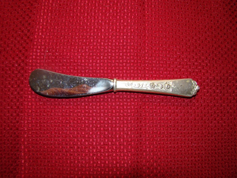STERLING SILVER WATSON STERLING ROSE HOLLOW HANDLE BUTTER SPREADER NO MONOGRAM — 第 1/1 张图片