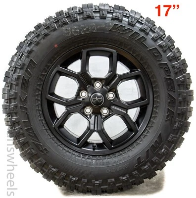 5 llantas negras de fábrica OEM para Jeep Wrangler Willys Gladiator 17 neumáticos Falken MT Foto 1 de 4