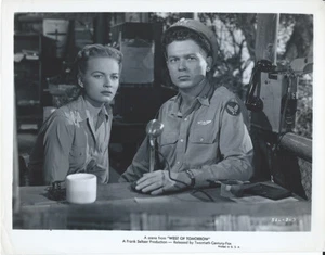 Arthur Franz, Kristine Miller - Jungle Patrol- Original Promotional Photo - 8x10 - Bild 1 von 1