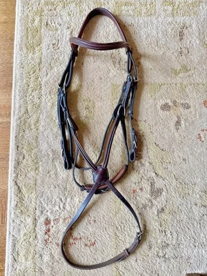 Мягкая фигурка Vespucci 8 уздечка — размер лошади — маслянистая мягкая кожа, EC - Изображение 1 из 3