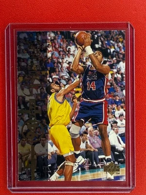 1994-95 Upper Deck Alonzo Mourning #179 - Image 1 of 2