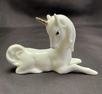 Vintage 4"x 6" Enesco White Gold Porcelain Ceramic Unicorn Figurine - Image 1 of 4