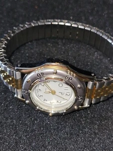 DAMEN ARMBANDUHR BICOLOR  - Bild 1 von 4