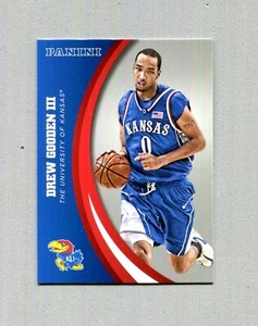2016 Panini Kansas Jayhawks Silver Parallel Drew Gooden #42 - Bild 1 von 2