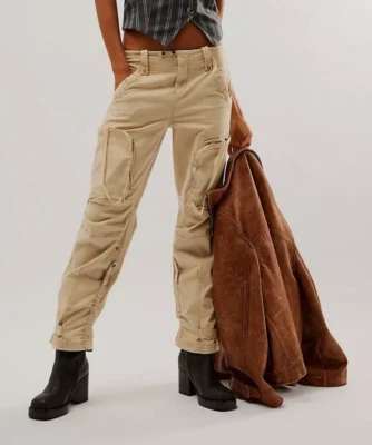 NEW FREE PEOPLE WE THE FREE RYE CAN'T COMPARE SLOUCH CARGO PANTS SZ L - Image 1 of 4