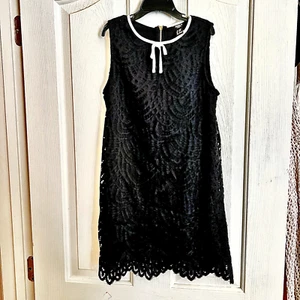 FOREVER 21 GIRLS BLACK EYELET DRESS SIZE 11/12 - Picture 1 of 6